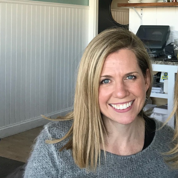 Meet your Posher, Meredith - Picture 1 of 1